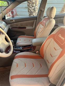 تۆیۆتا کامری